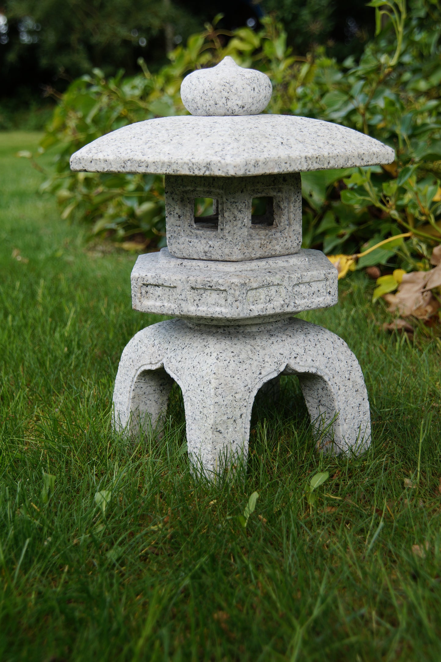Kodai Yukimi Steinlaterne