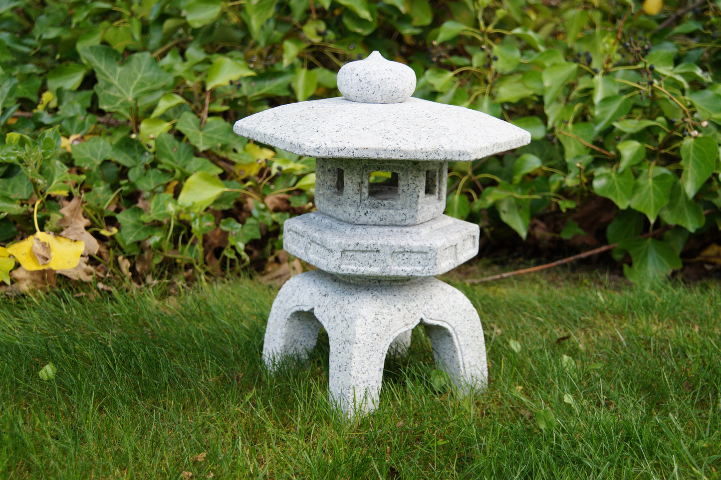 Kodai Yukimi Steinlaterne
