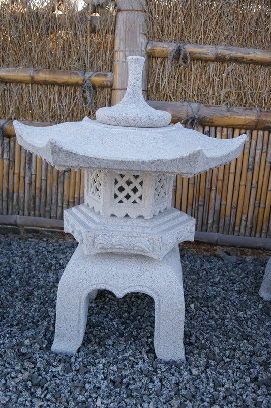 Rokkaku Yukimi Steinlaterne