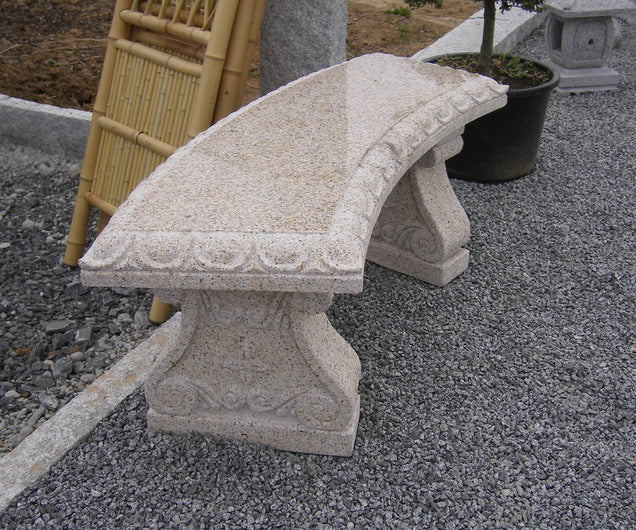 Garnitur aus Granit